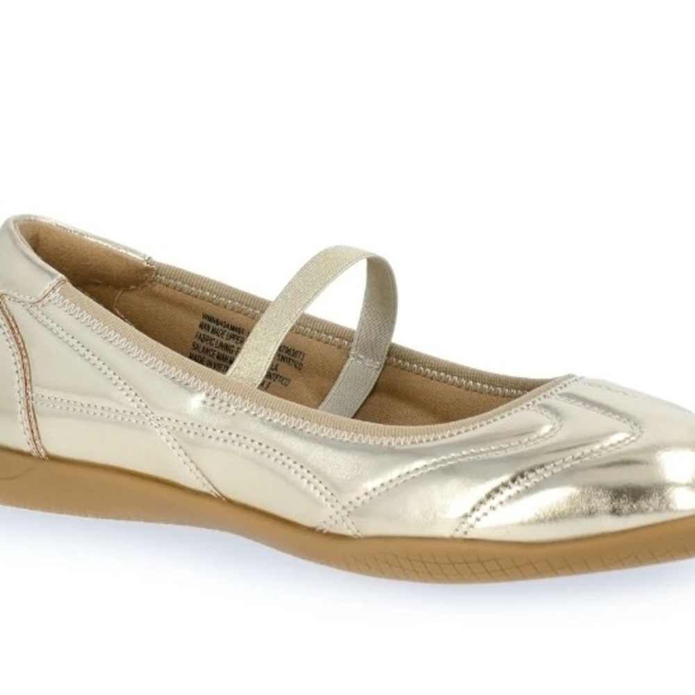No Boundaries Gold Flats